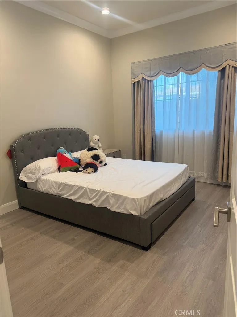 8102 Graves Avenue Rosemead, CA 91770