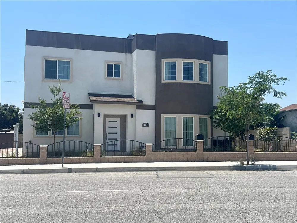 8102 Graves Avenue Rosemead, CA 91770