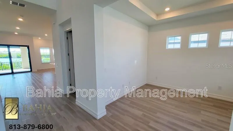 1074 SEAGRAPE DRIVE Ruskin, FL 33570