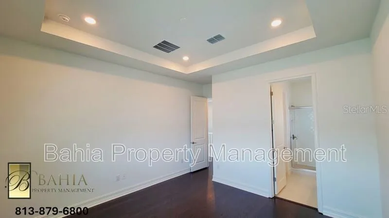 1074 SEAGRAPE DRIVE Ruskin, FL 33570