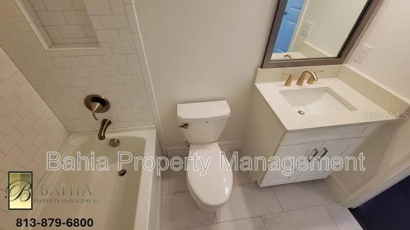 1074 SEAGRAPE DRIVE Ruskin, FL 33570