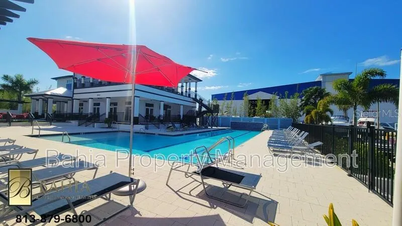 1074 SEAGRAPE DRIVE Ruskin, FL 33570