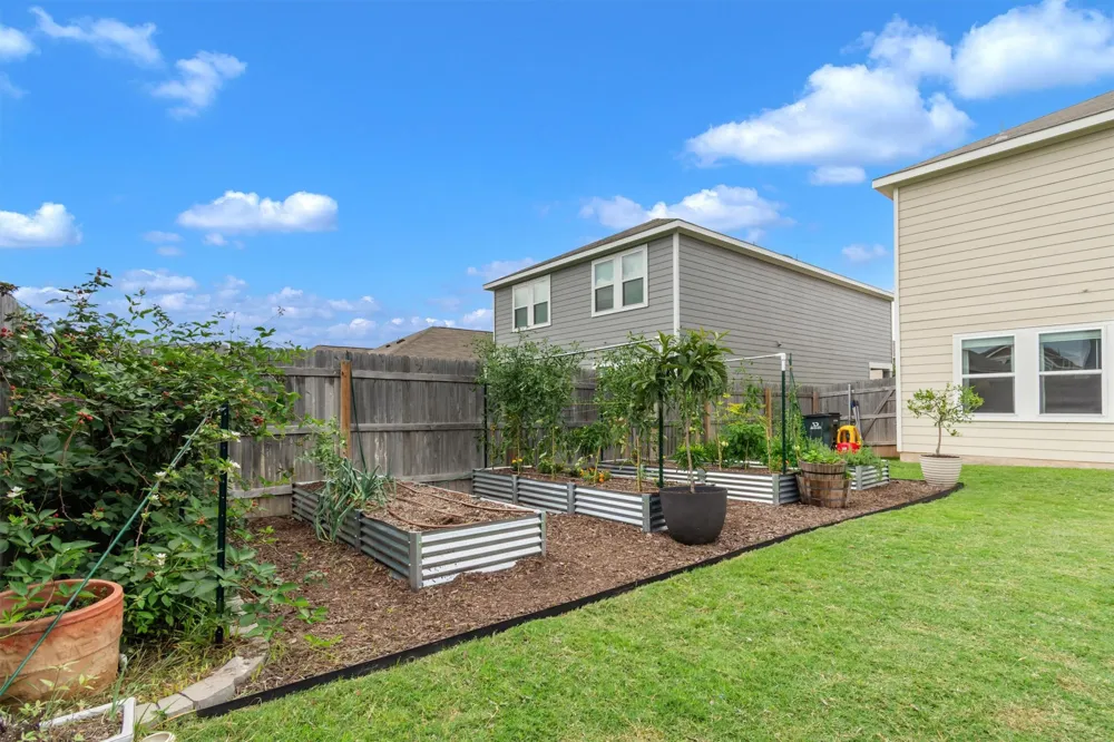 132 Thistle Lane Maxwell, TX 78656