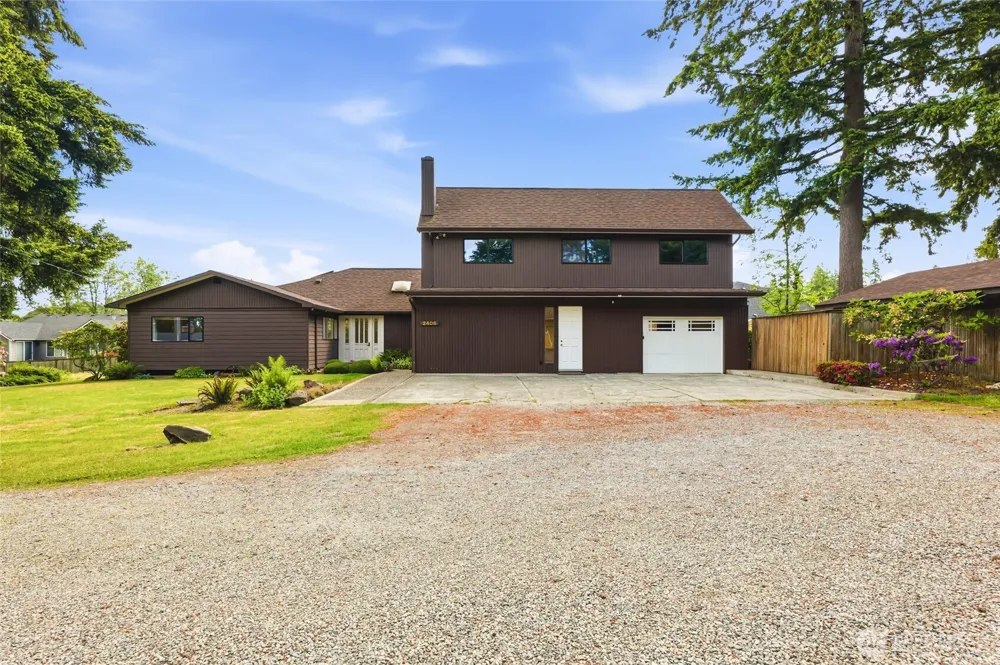 2406 Emerald Drive Milton, WA 98354