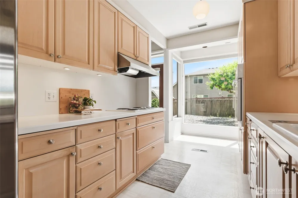 2406 Emerald Drive Milton, WA 98354
