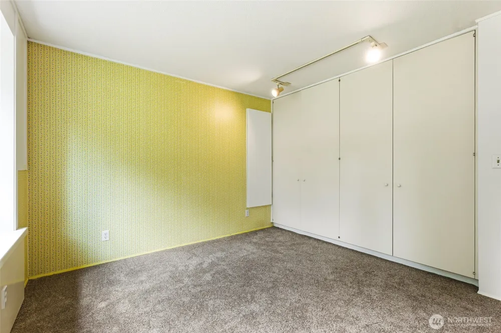 2406 Emerald Drive Milton, WA 98354