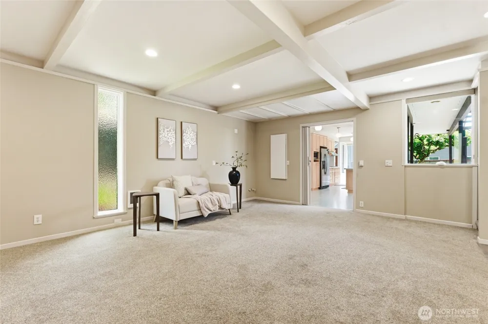2406 Emerald Drive Milton, WA 98354
