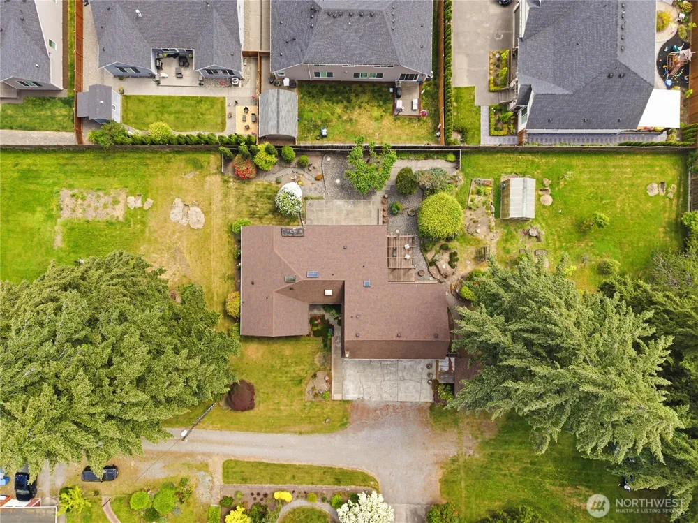 2406 Emerald Drive Milton, WA 98354