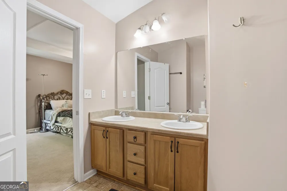 5216 Birch CT Oakwood, GA 30566