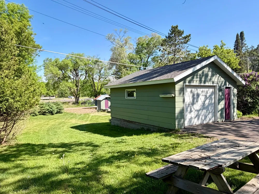 156 Lakeshore Drive Moose Lake, MN 55767