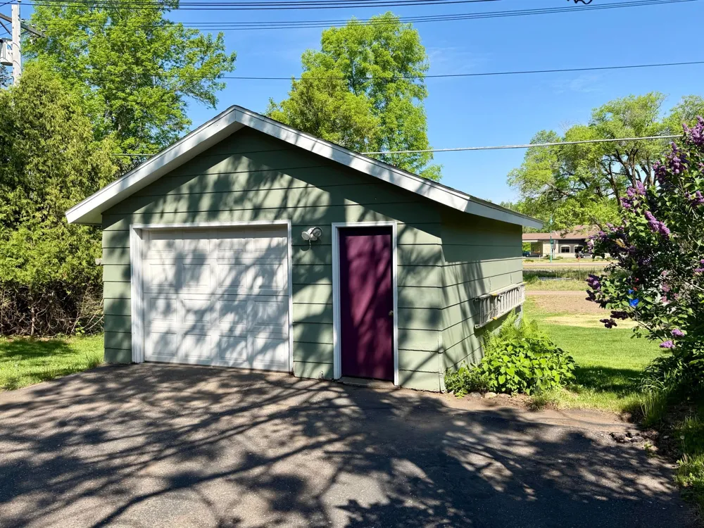 156 Lakeshore Drive Moose Lake, MN 55767