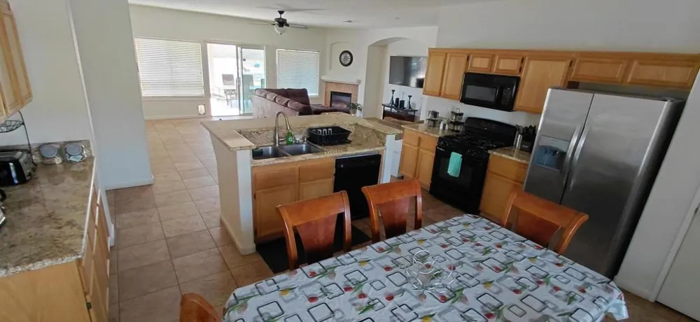 1523 Bryan Street Banning, CA 92220