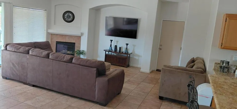 1523 Bryan Street Banning, CA 92220