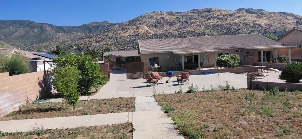 1523 Bryan Street Banning, CA 92220