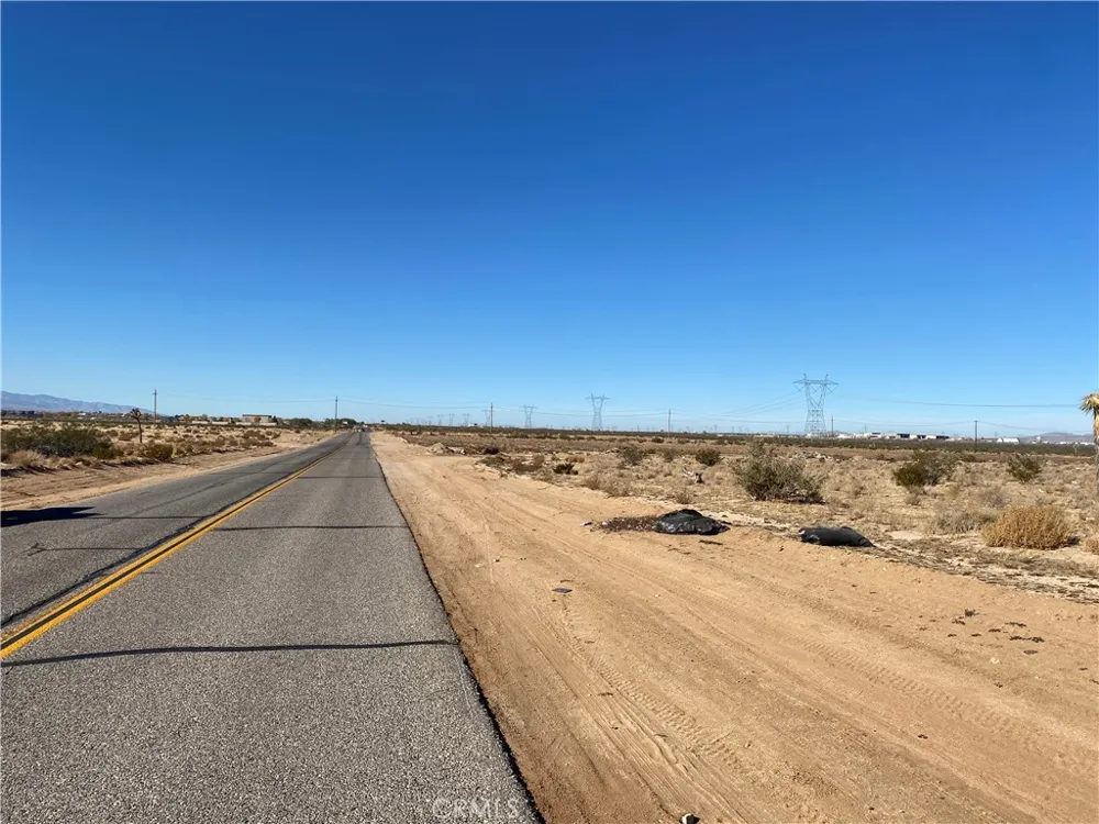Hopland Victorville, CA 92394