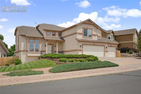 7001 Oasis Butte Drive