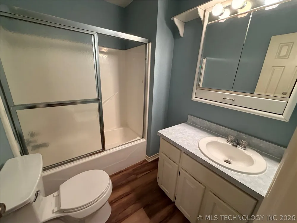 507 E Tonner Calera, OK 74730