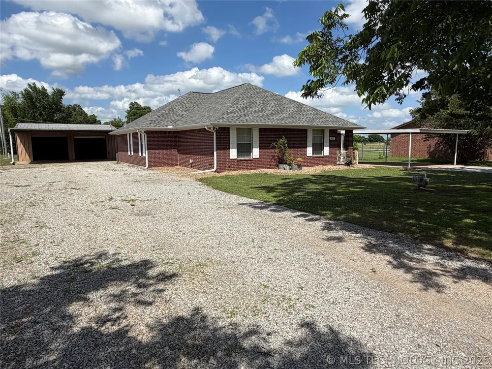 507 E Tonner Calera, OK 74730