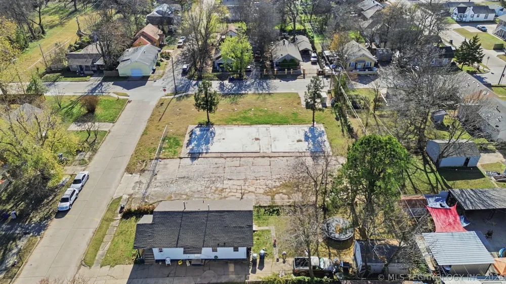 3015 E Archer Street Tulsa, OK 74110
