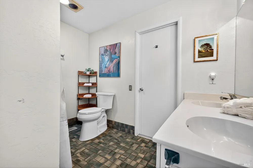 35 Oceana Drive Dillon Beach, CA 94929