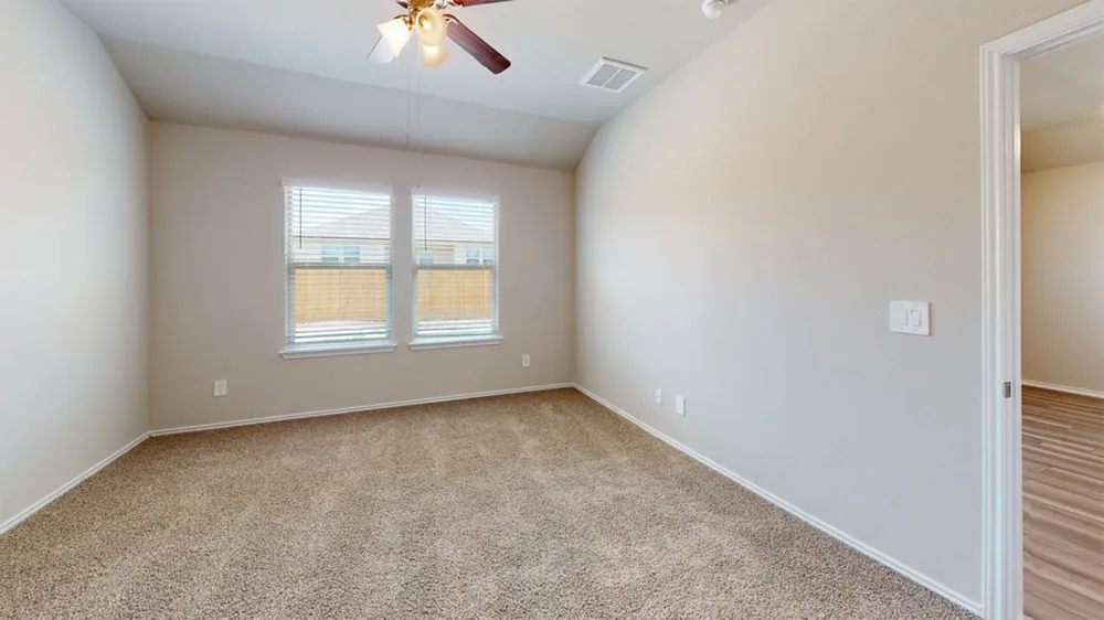 205 McNamara Court Jarrell, TX 76537
