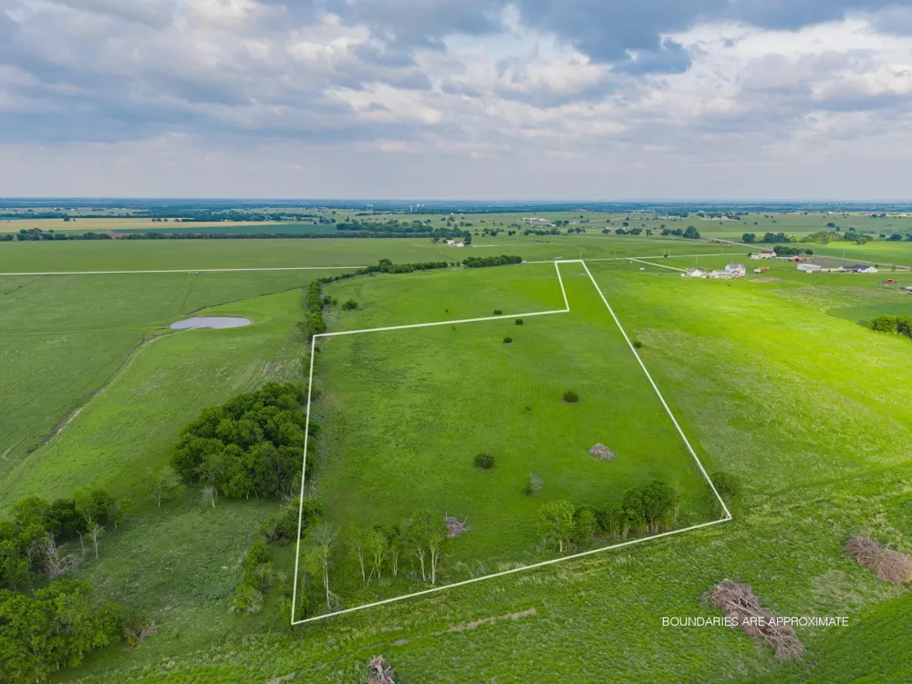 295 Turkey Run Road Crawford, TX 76638