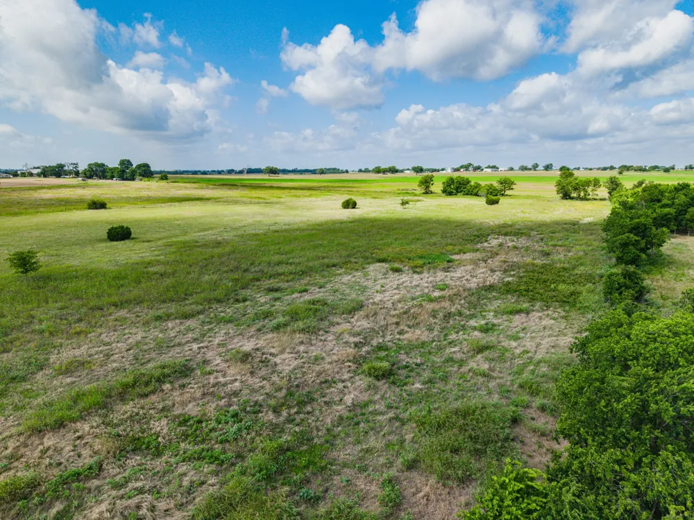 295 Turkey Run Road Crawford, TX 76638