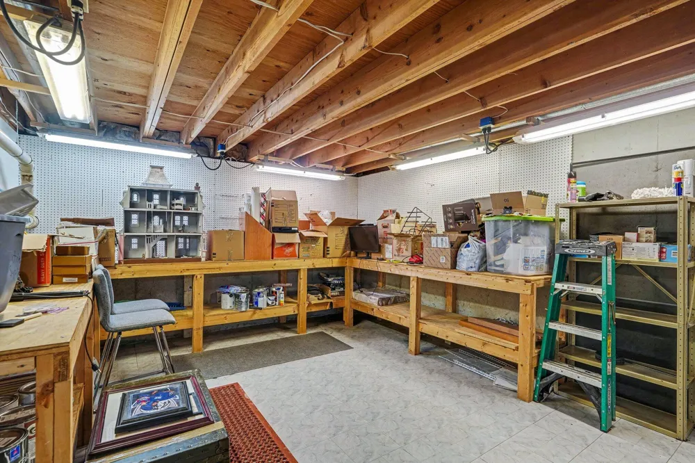 108 Shadowood Lane Emmett Charter Township, MI 49014