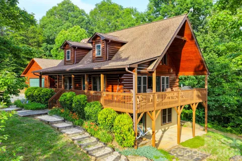 603 Laurel Lakes Parkway