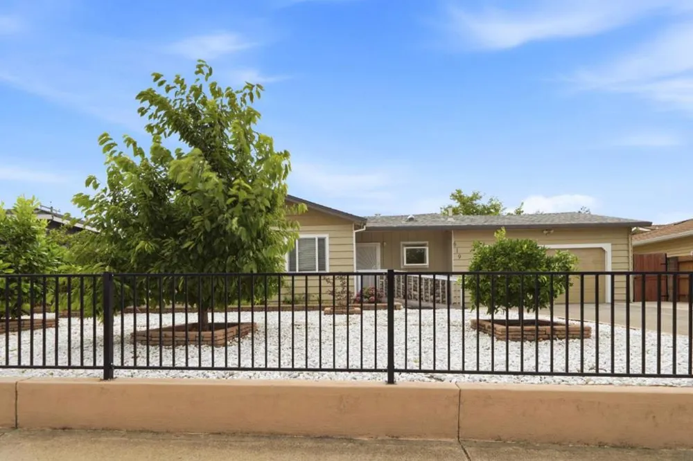 619 Wales Drive Folsom, CA 95630