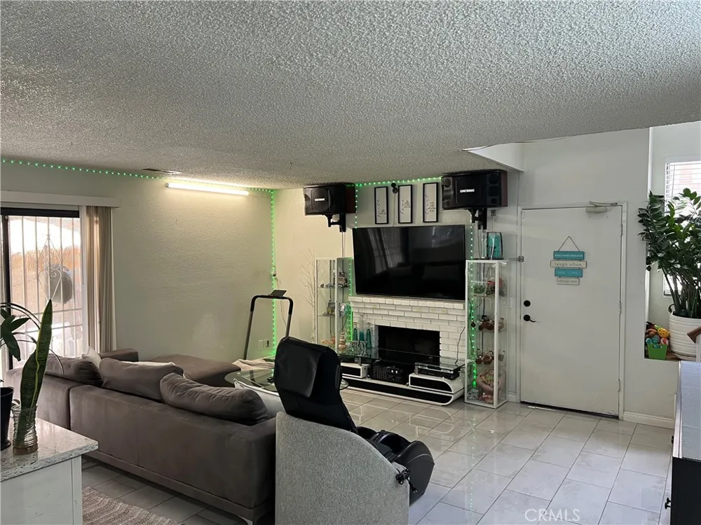13515 Tracy Baldwin Park, CA 91706