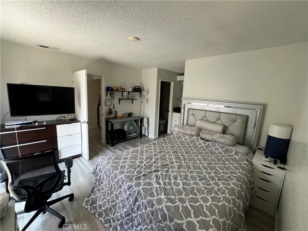 13515 Tracy Baldwin Park, CA 91706