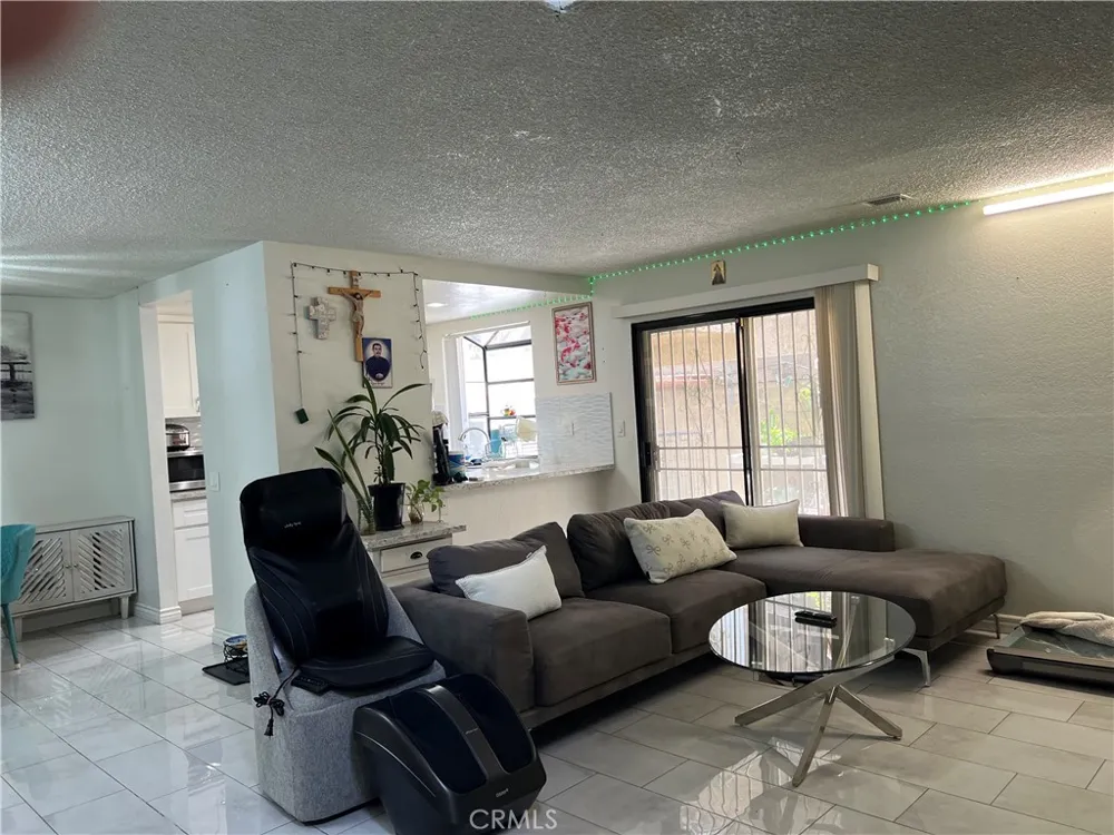 13515 Tracy Baldwin Park, CA 91706