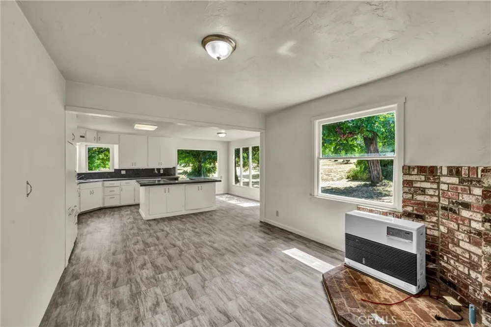 22550 Shady Grove Road Middletown, CA 95461