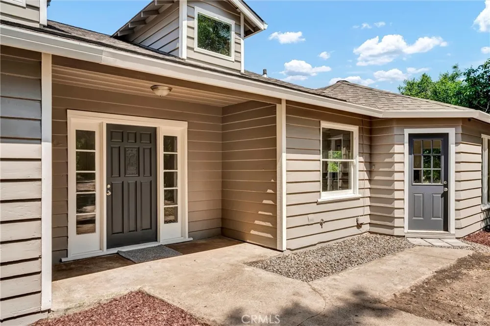 22550 Shady Grove Road Middletown, CA 95461