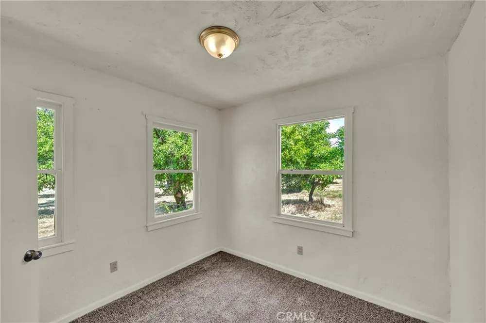 22550 Shady Grove Road Middletown, CA 95461