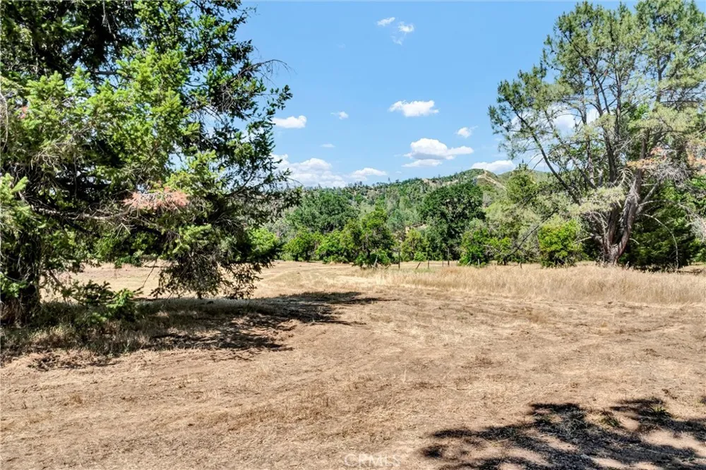 22550 Shady Grove Road Middletown, CA 95461