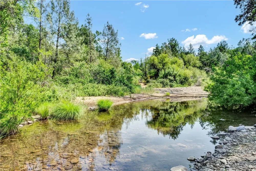 22550 Shady Grove Road Middletown, CA 95461