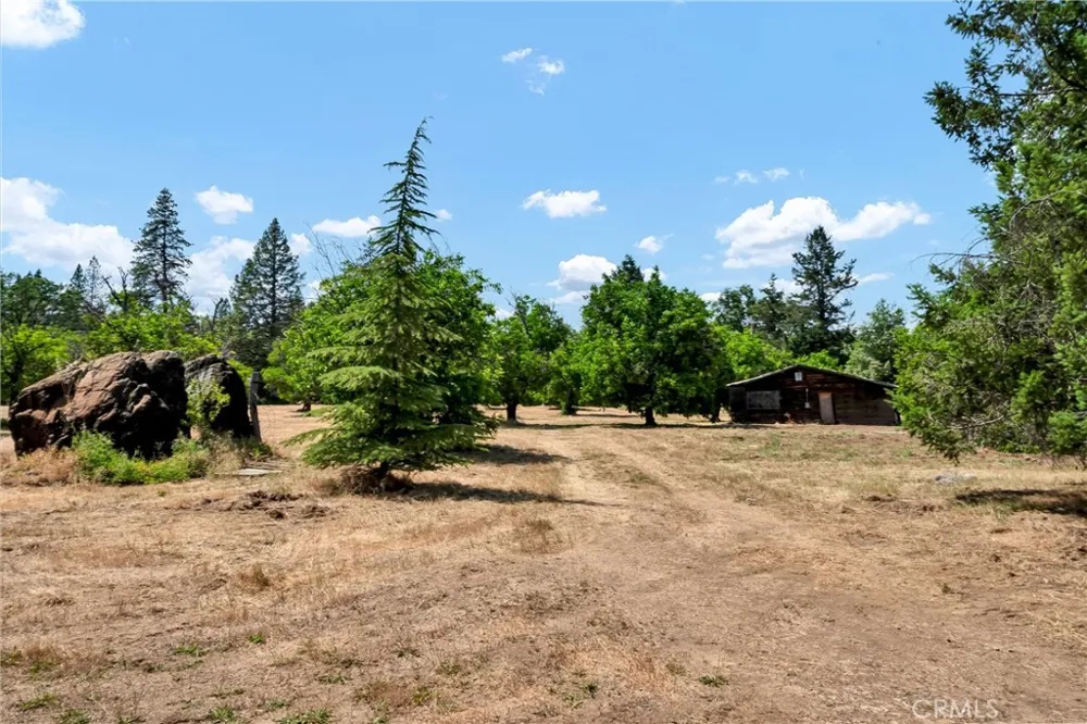 22550 Shady Grove Road Middletown, CA 95461