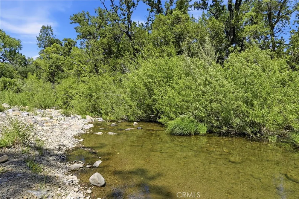 22550 Shady Grove Road Middletown, CA 95461
