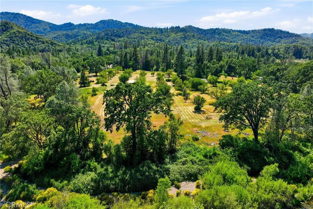 22550 Shady Grove Road Middletown, CA 95461