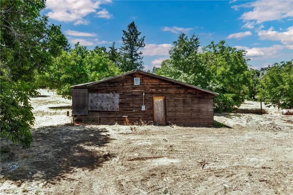 22550 Shady Grove Road Middletown, CA 95461