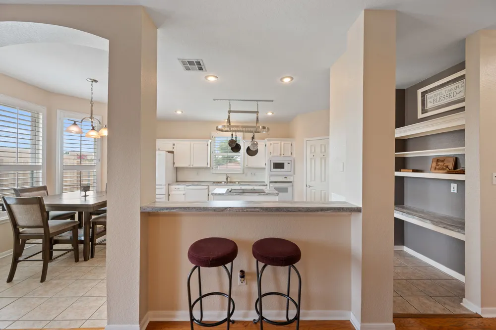 706 Sage Court Pflugerville, TX 78660