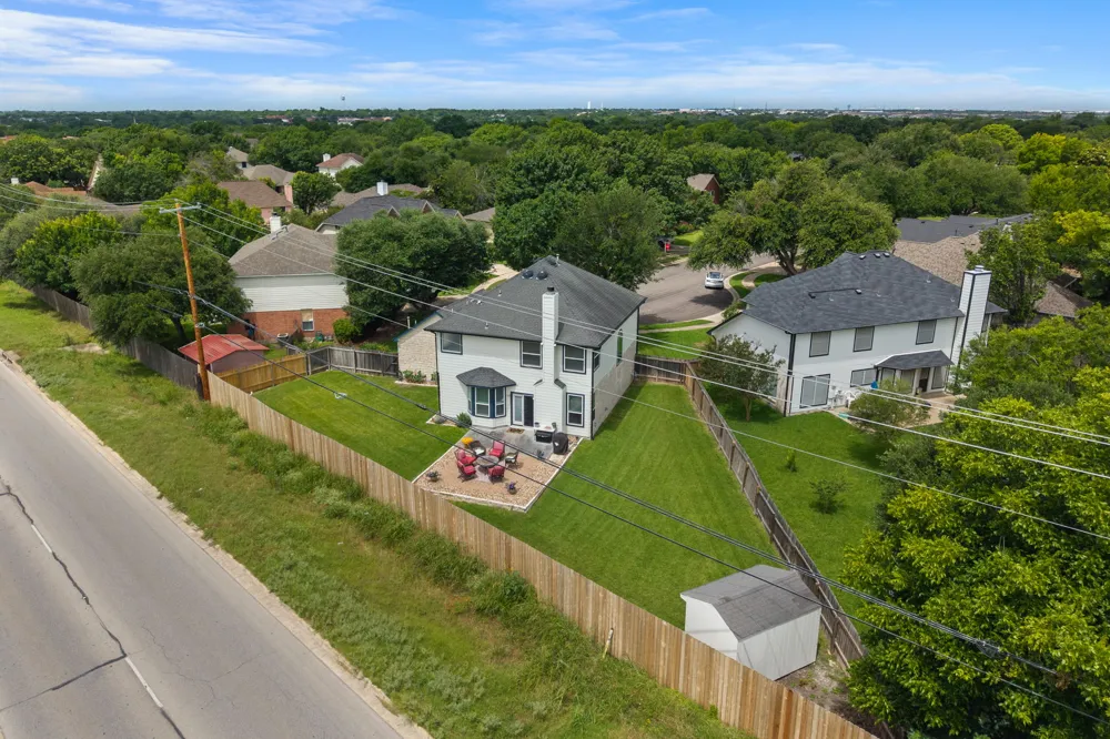 706 Sage Court Pflugerville, TX 78660