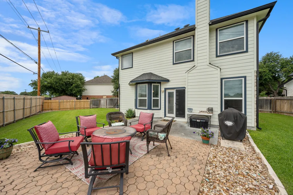 706 Sage Court Pflugerville, TX 78660