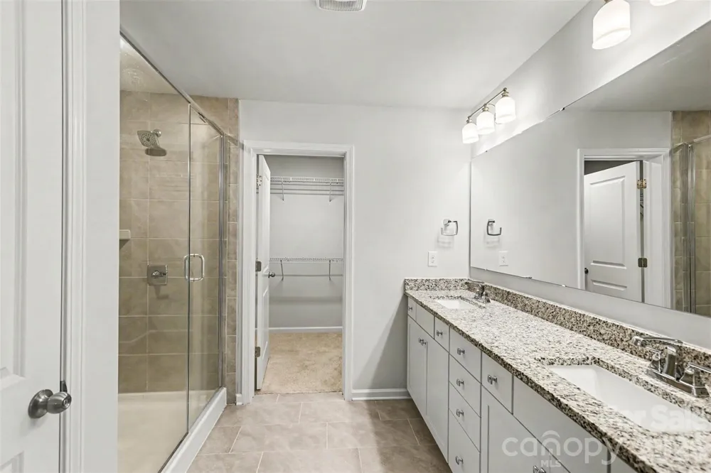 808 Lyndon Station Drive Pineville, NC 28134