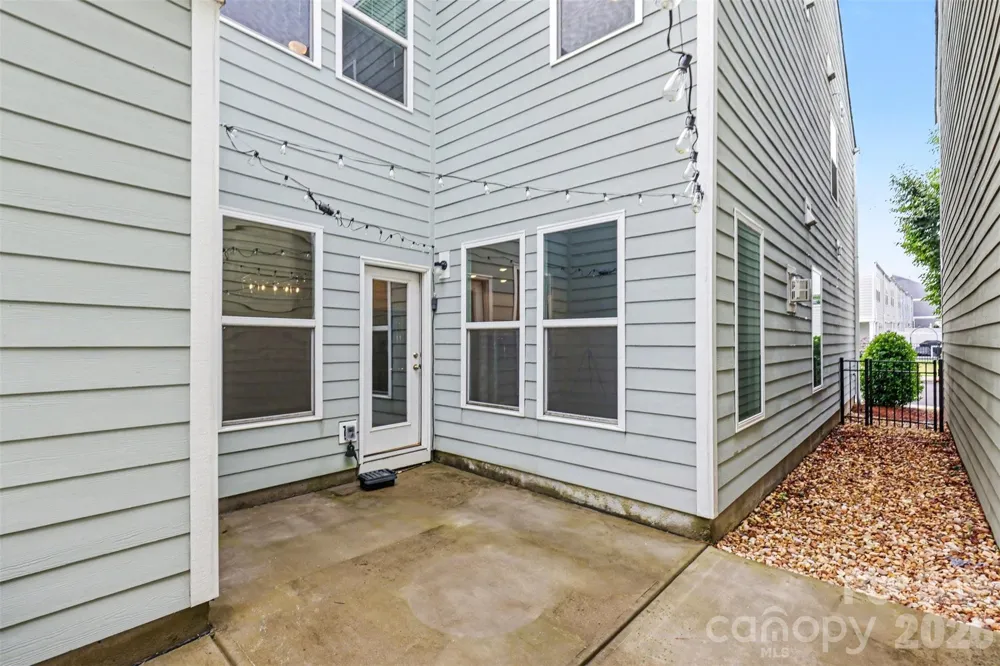 808 Lyndon Station Drive Pineville, NC 28134