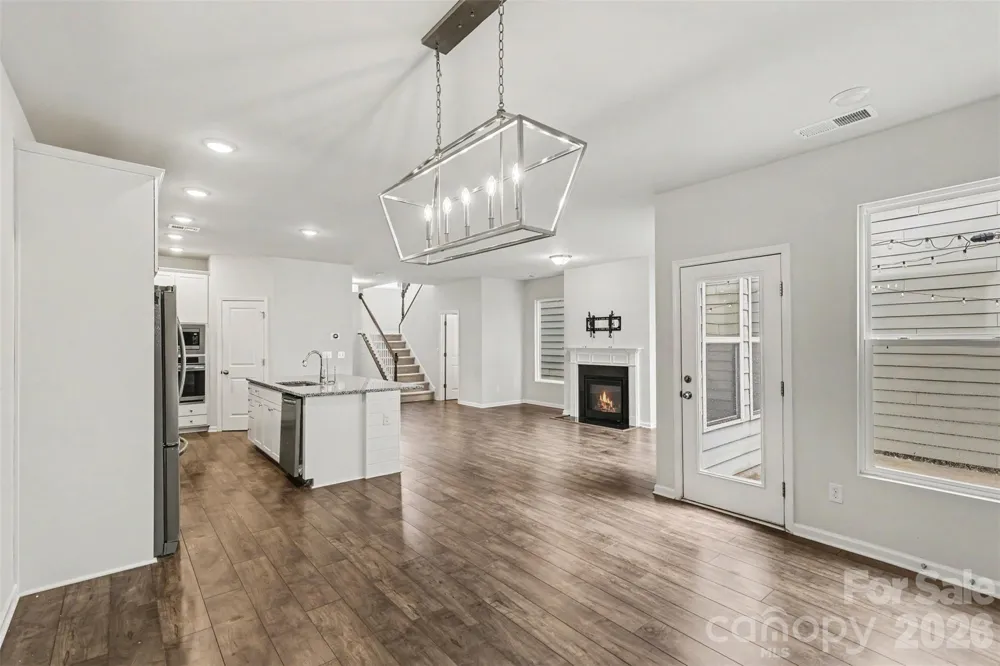 808 Lyndon Station Drive Pineville, NC 28134