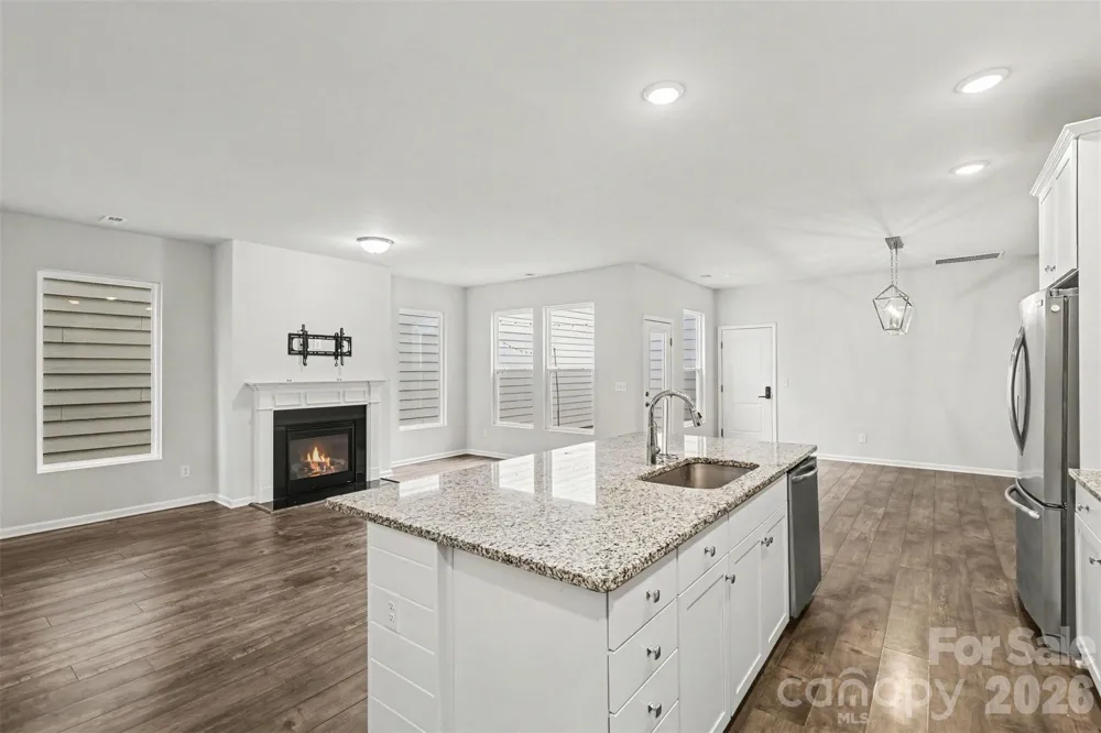 808 Lyndon Station Drive Pineville, NC 28134