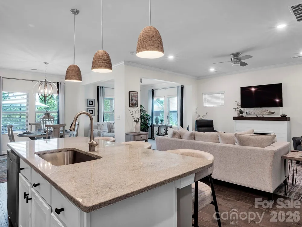 1023 Ellington Downs Way Wesley Chapel, NC 28110